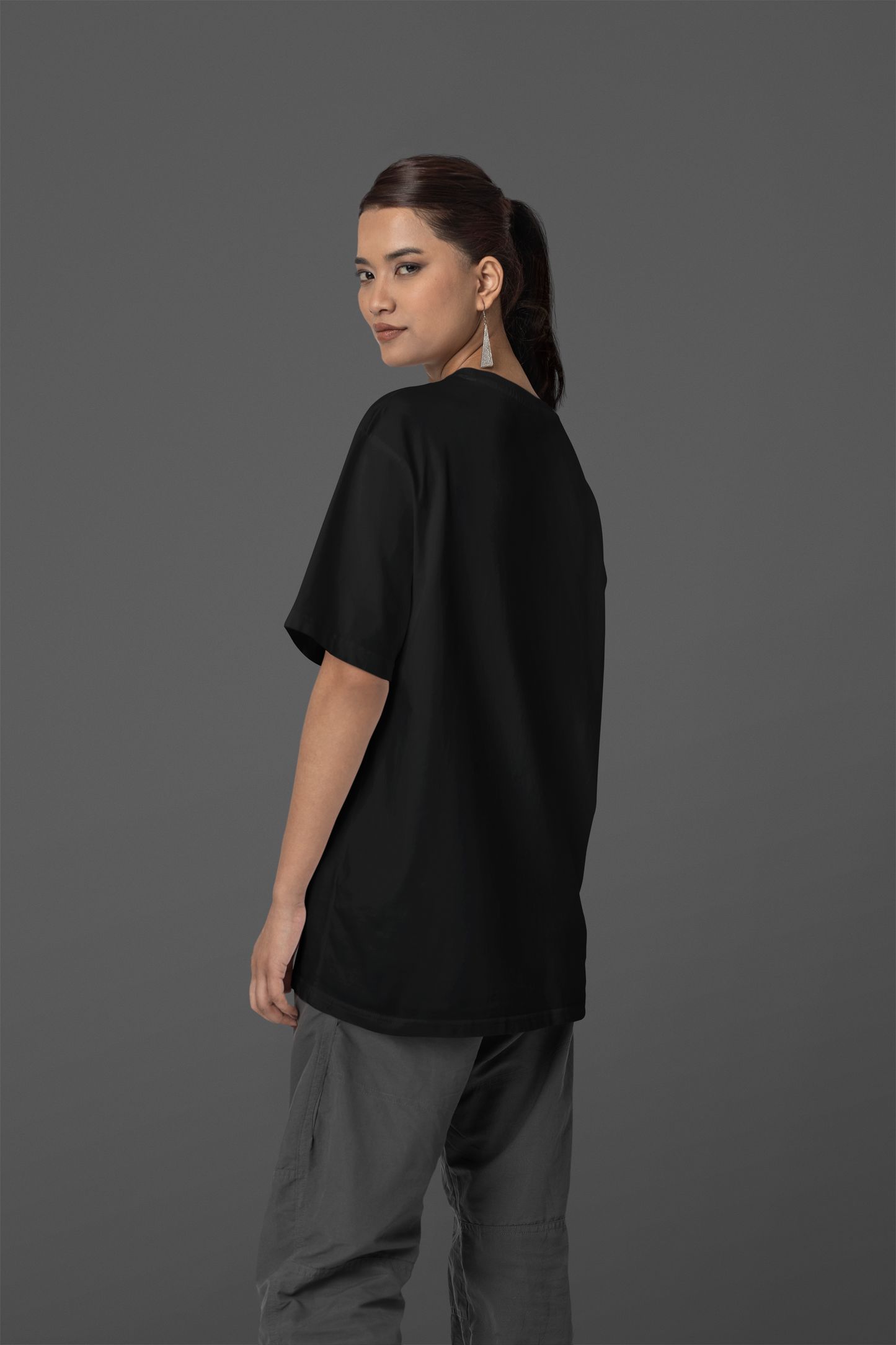 Oversized “Be Pawsitive” T-Shirt – Comfort with a Canine Twist